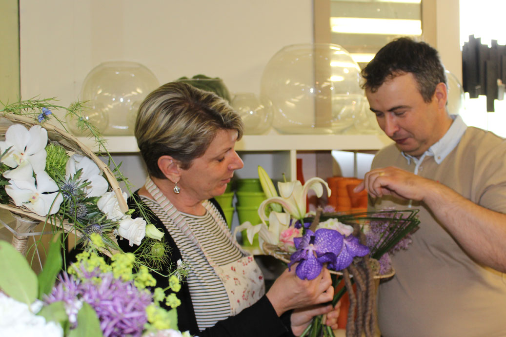 フラワーアレンジメント専門学校